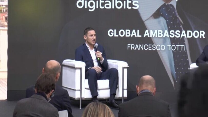 Totti: "Un detto romano dice che se non sei della Roma non soffri"