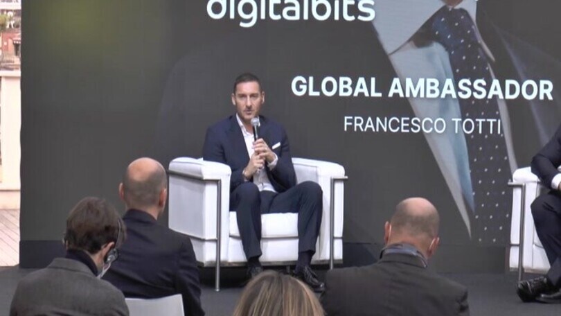 Totti: "Sarebbe un disastro che l'Italia non andasse ai Mondiali"