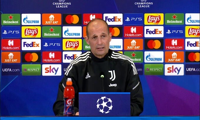 Allegri e lo Scudetto: "Davanti qualcuno deve sbagliare"