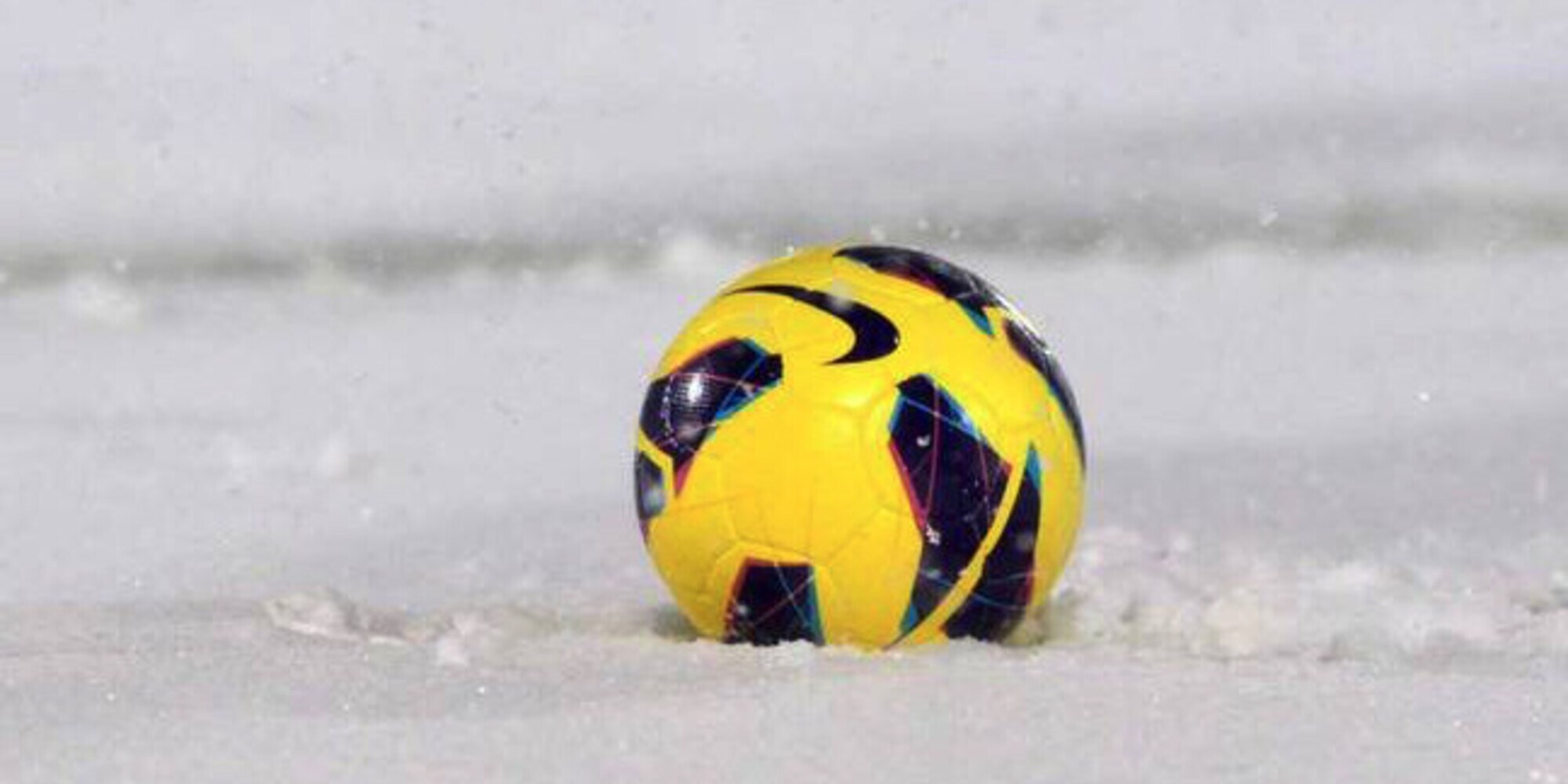 Vince la Neve, rinvio per il calcio regionale