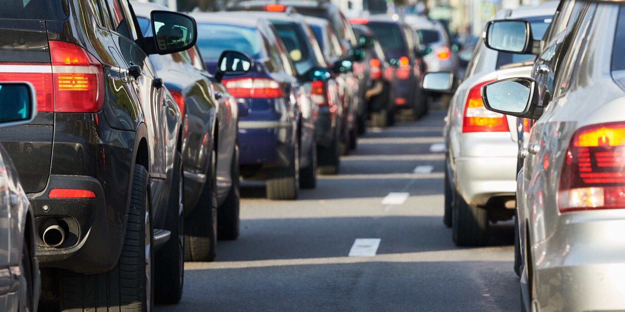 Italia, stop alla vendita di auto endotermiche entro il 2035