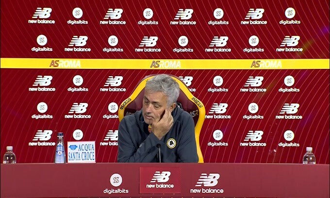 Mourinho: "Non faremo grossi investimenti sul mercato"