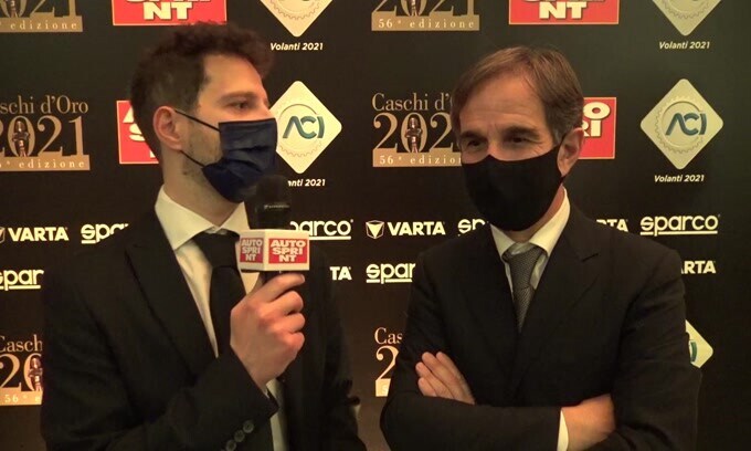 Caschi d'Oro 2021, Davide Brivio riceve il Casco Iridato per Alpine