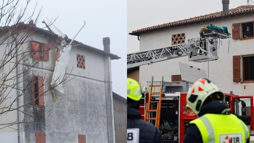 Modena, schianto di un ultraleggero su una casa: morto il pilota