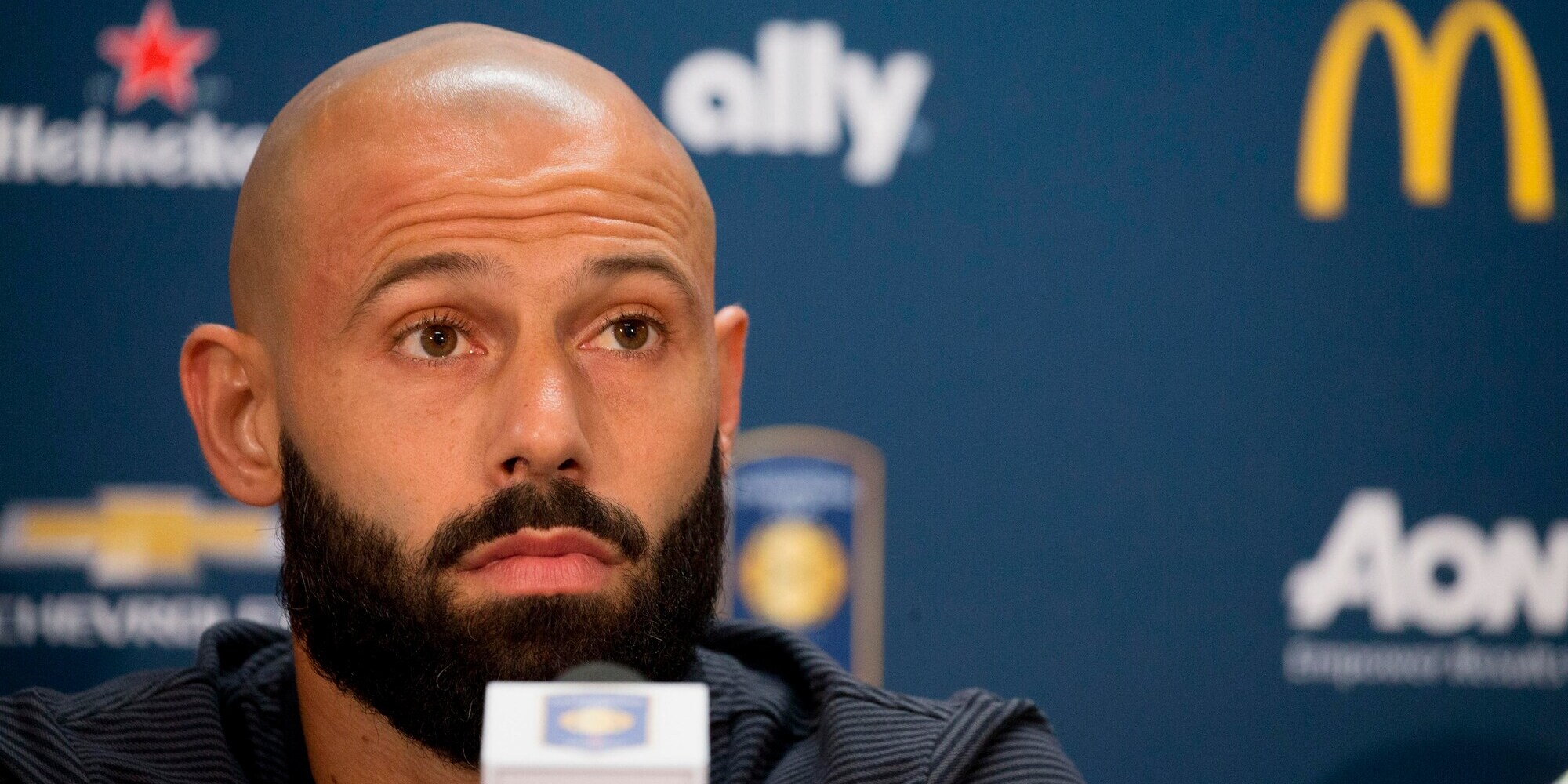 Barcellona, Mascherano elogia Xavi: "Può fare grandi cose"