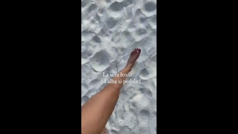 Michela Persico alle Maldive: Rugani si allena anche in vacanza!