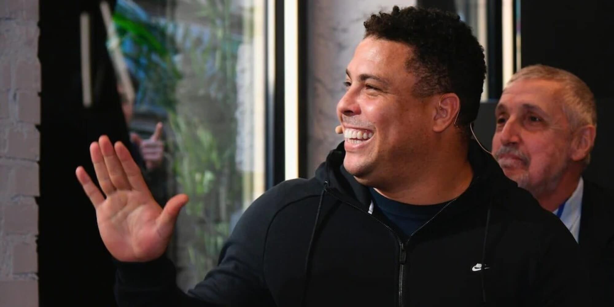 Cruzeiro, annuncio del presidente: "Ronaldo pagherà il debito alla Fifa"