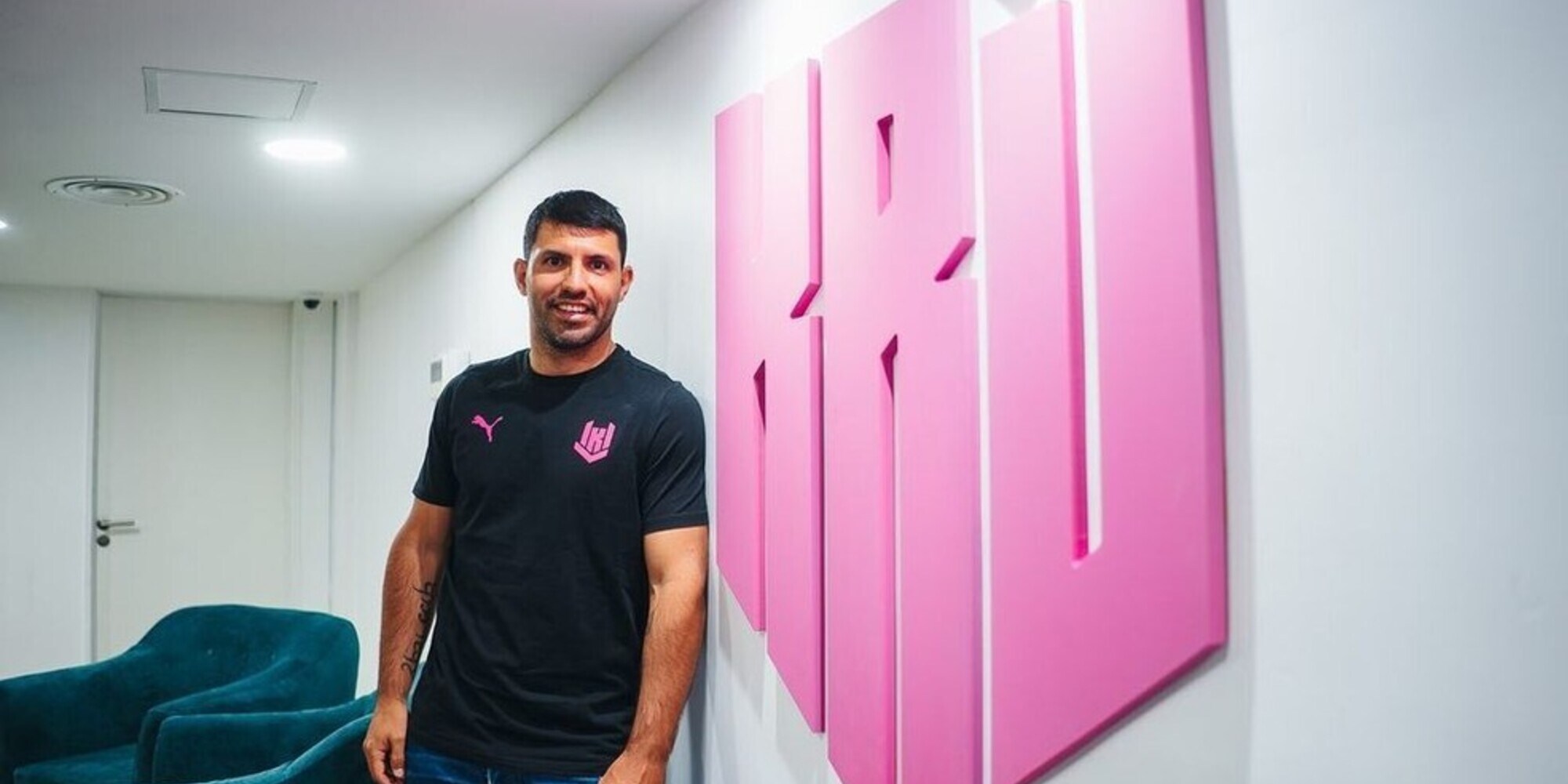 Sergio Agüero presenta la “sua” gaming house