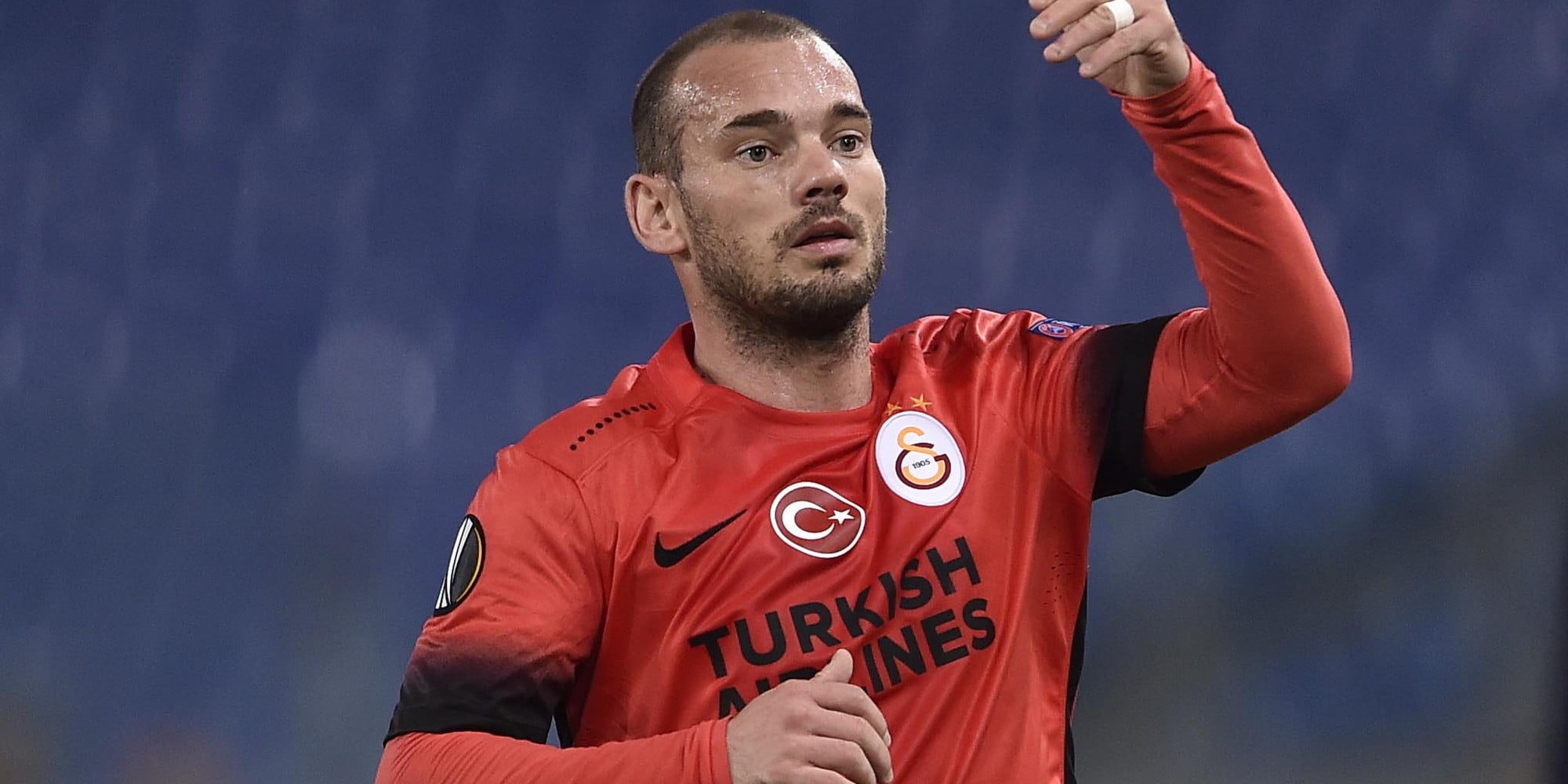 Sneijder apre a un club per tornare a giocare