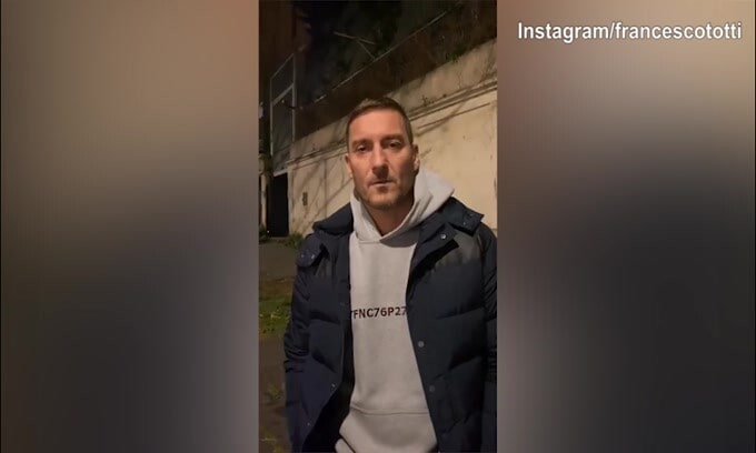 Crisi Totti-Blasi, lui smentisce: "Basta fake news"