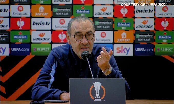 Sarri contro il terreno dell'Olimpico: "Uno dei più brutti d'Europa"