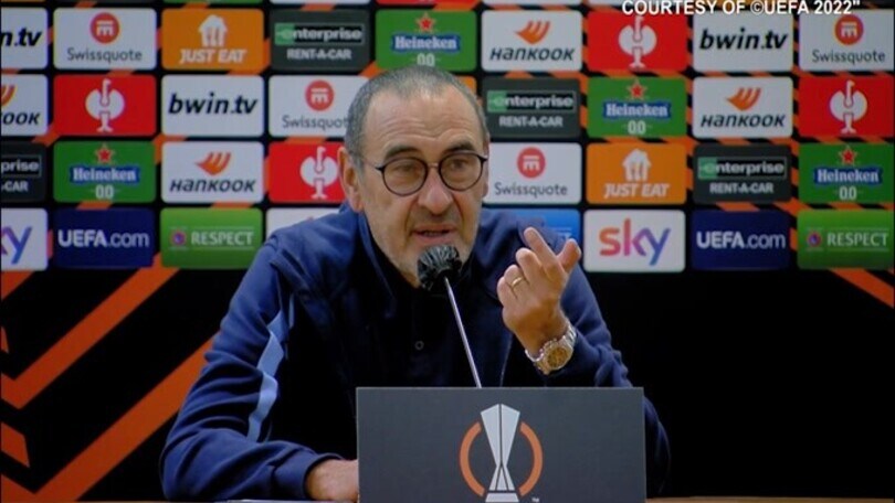 Sarri contro il terreno dell'Olimpico: "Uno dei più brutti d'Europa"