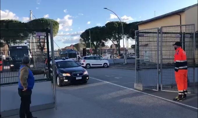 Empoli-Juventus, l'arrivo del pullman dell'Empoli