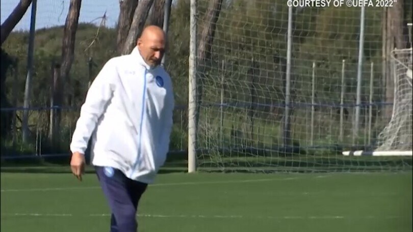 Napoli, grande attesa per la gara col Milan