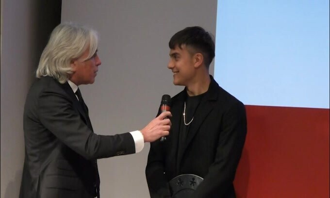 Dybala: "A 3 gol da Baggio? Spero di conoscerlo presto e di superarlo"