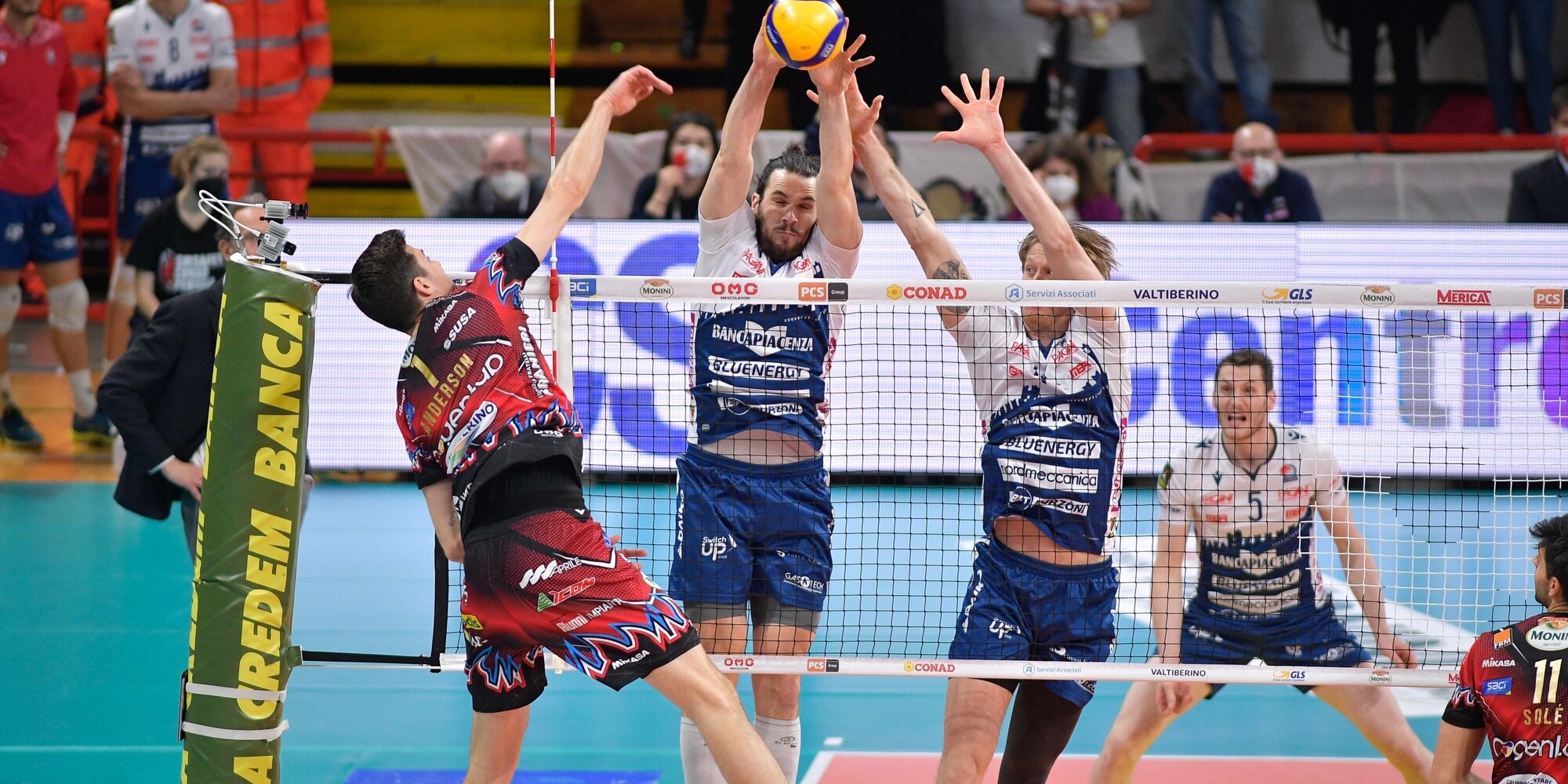 Coppa Italia: domani all'Unipol Arena le semifinali