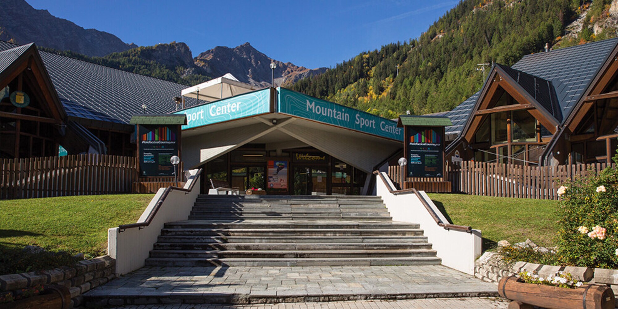 Il padel arriva a Courmayeur: la nuova casa dello sport