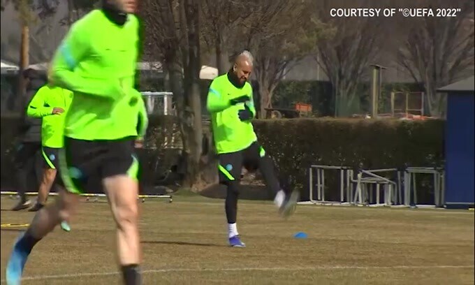 Inter, Vidal si prende la scena con il nuovo look