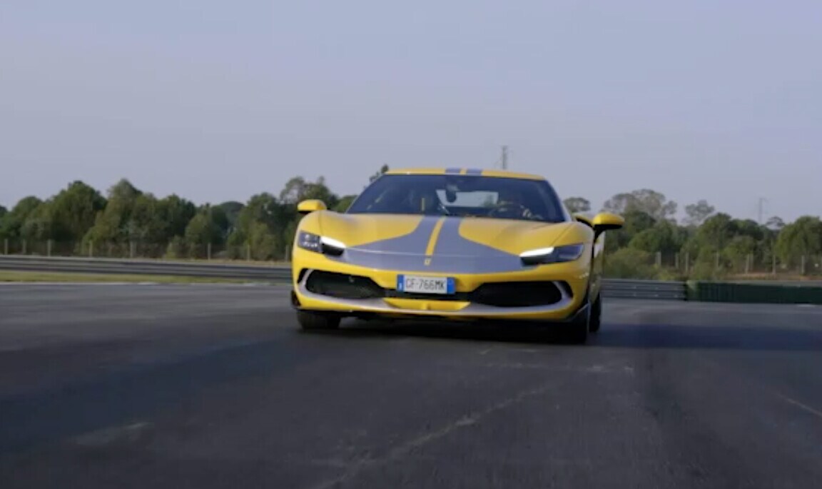 Ferrari 296 GTB, il test in pista
