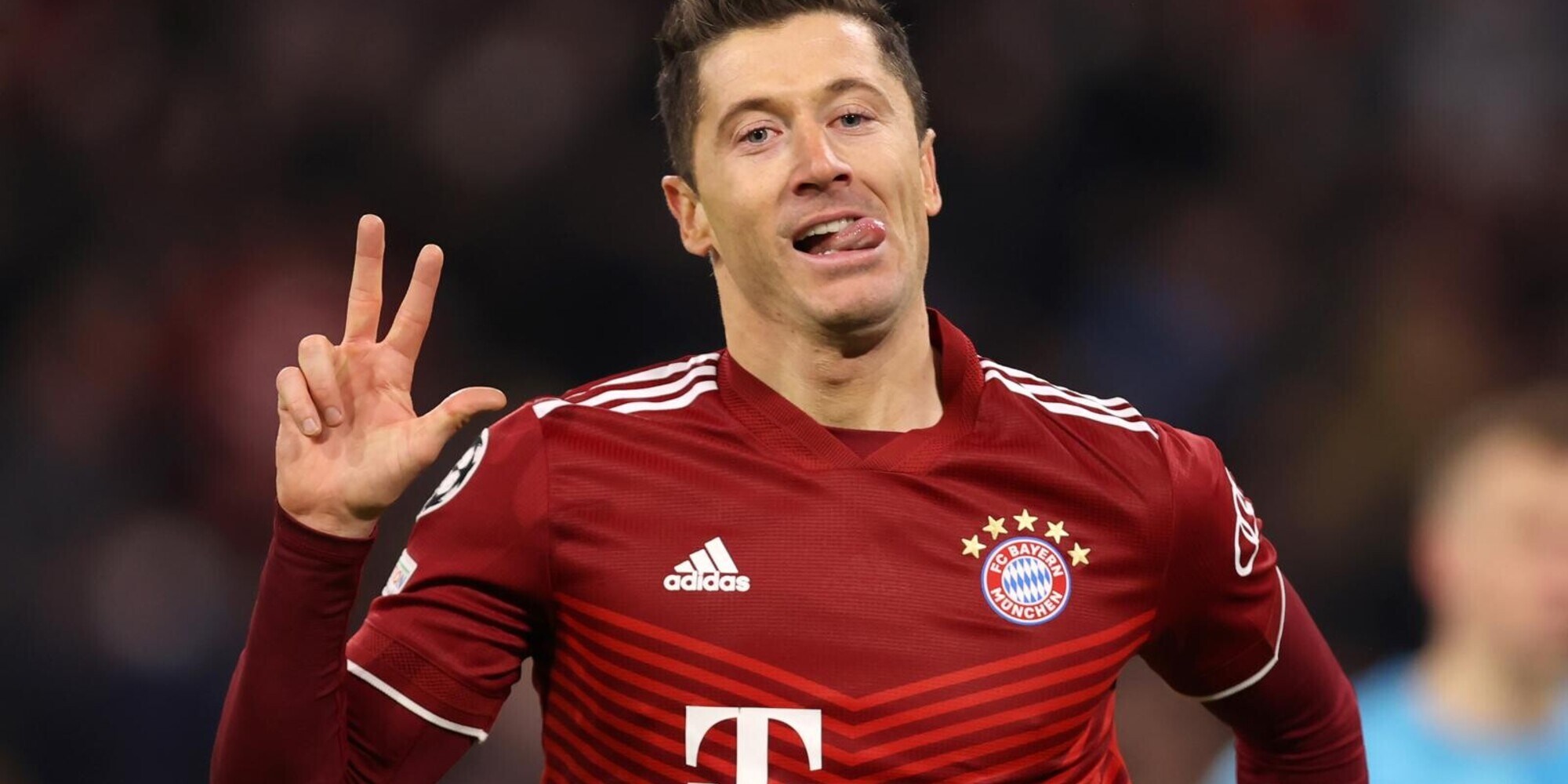 Il Bayern travolge il Salisburgo e vola ai quarti: tripletta per Lewandowski!