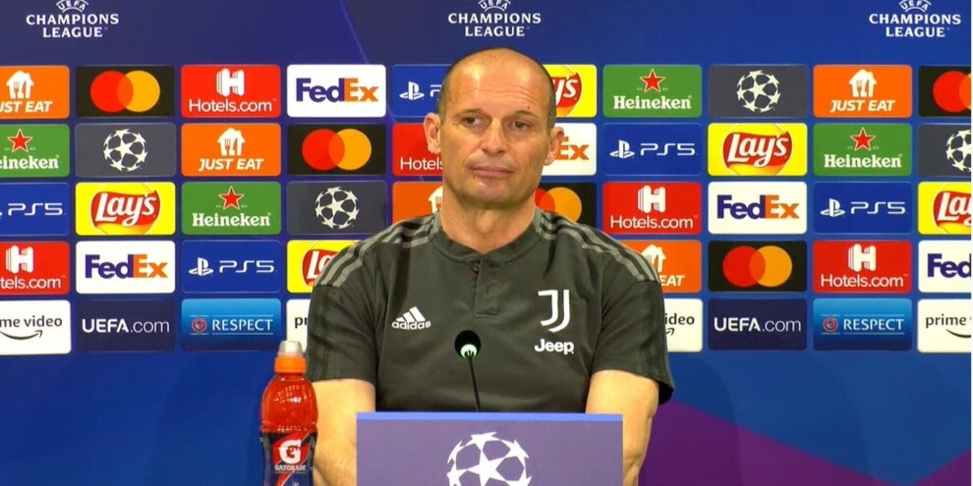 Champions, Allegri su Juve-Villarreal: "Chiellini e Dybala sono a disposizione"