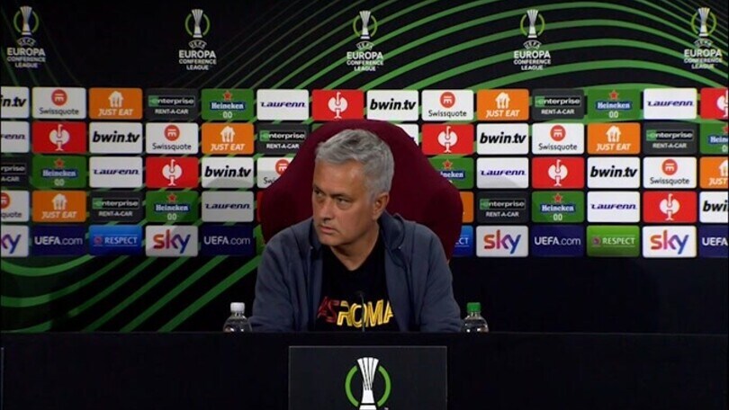 Mourinho: "La Roma non pensa al derby"