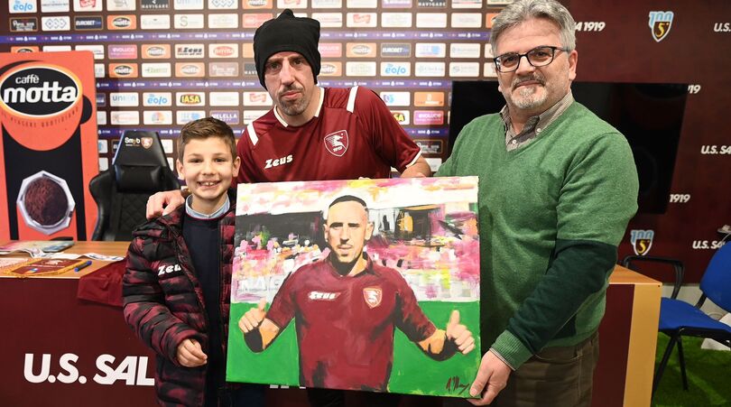 Salernitana, un ritratto donato a Ribery