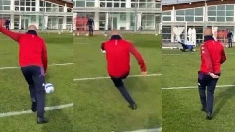 Italiano incanta la Fiorentina in allenamento: che gol su punizione!