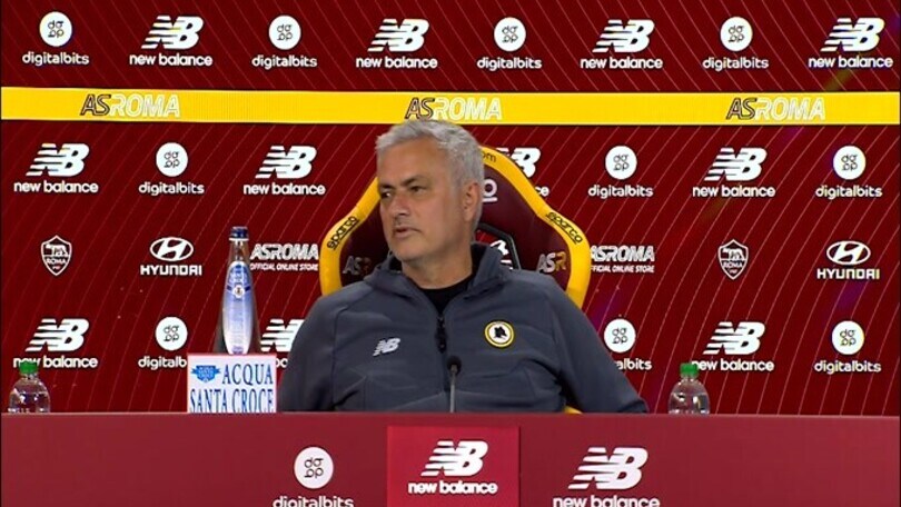 Mourinho, che risposta a Zeman: "Io ho vinto 25 titoli, lui solo due serie B"