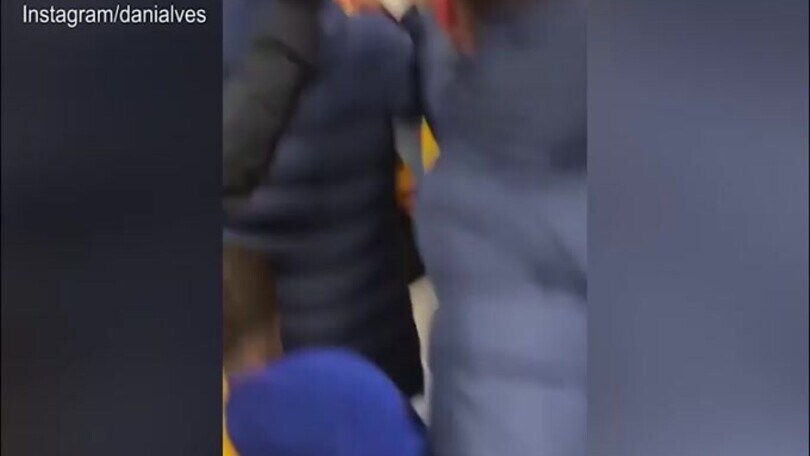 Il Barca "asfalta" il Real, nello spogliatoio parte la festa