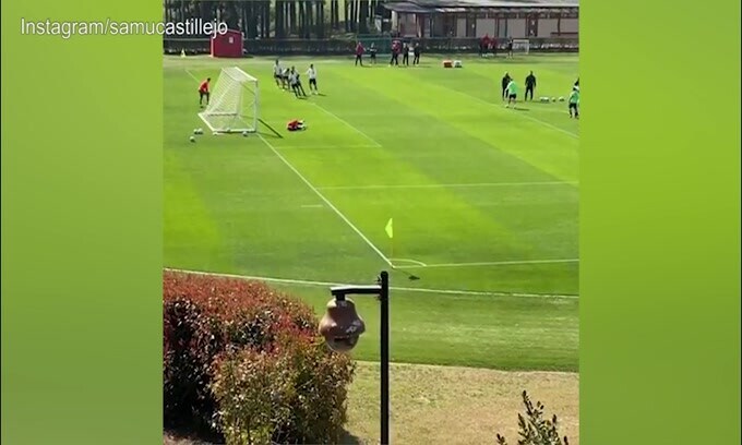 Milan, punizione magistrale di Samu Castillejo
