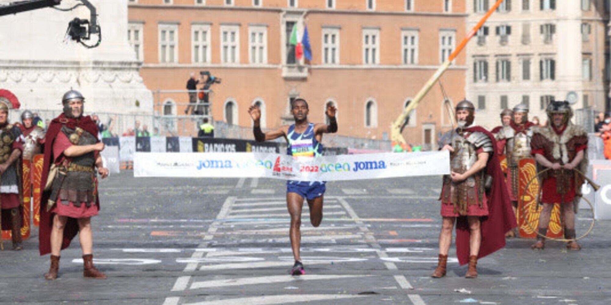 La 27^ Acea Run Rome The Marathon è da record! L'etiope Bekele Fikre Tefera fa segnare 2:06’48”