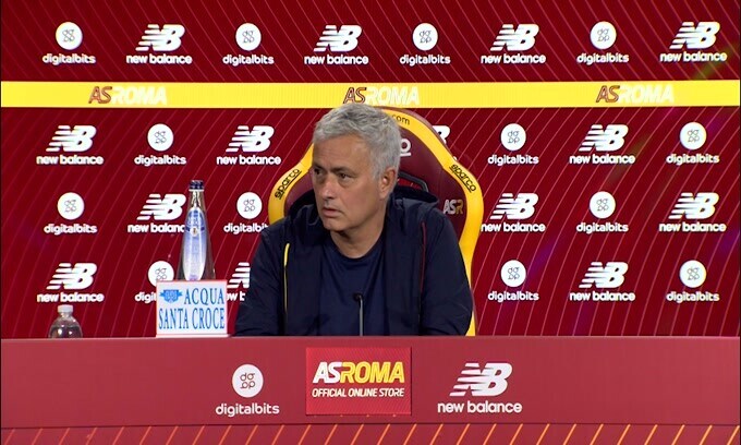 Mourinho su Zaniolo: "C'è un'ossessione su lui"