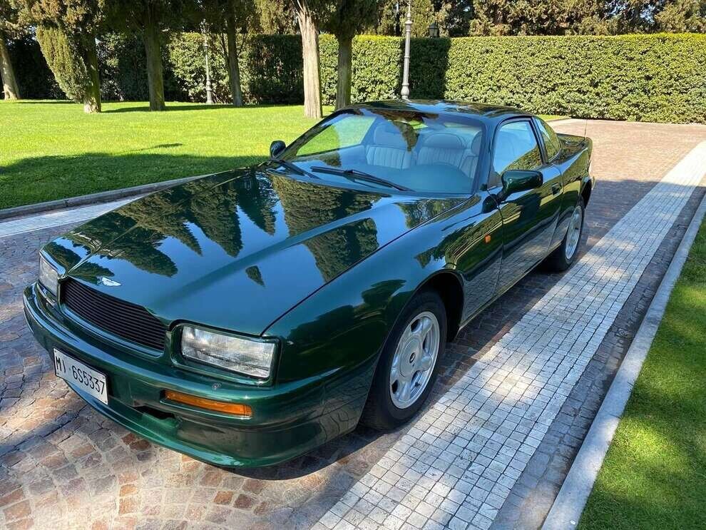 Aston Martin Virage, in vendita la coupé guidata da Massimo Moratti