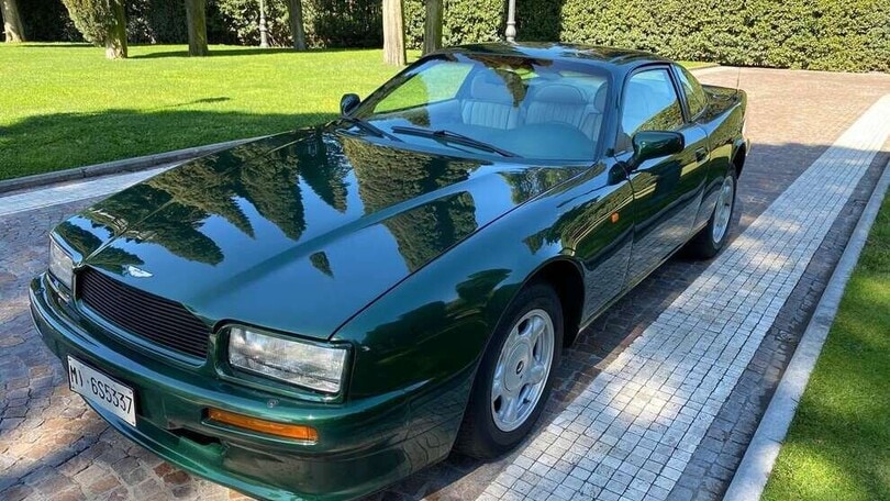 Aston Martin Virage, in vendita la coupé guidata da Massimo Moratti