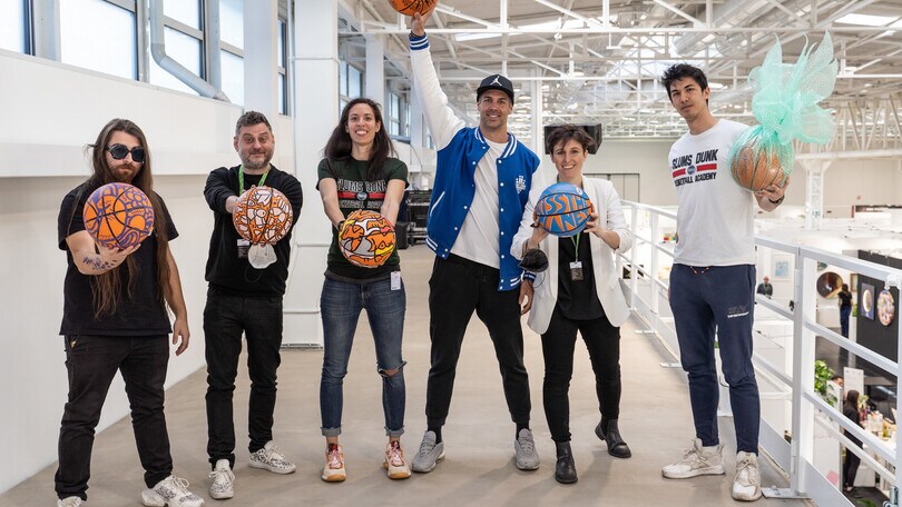 Slums Dunk: all'asta i palloni limited edition