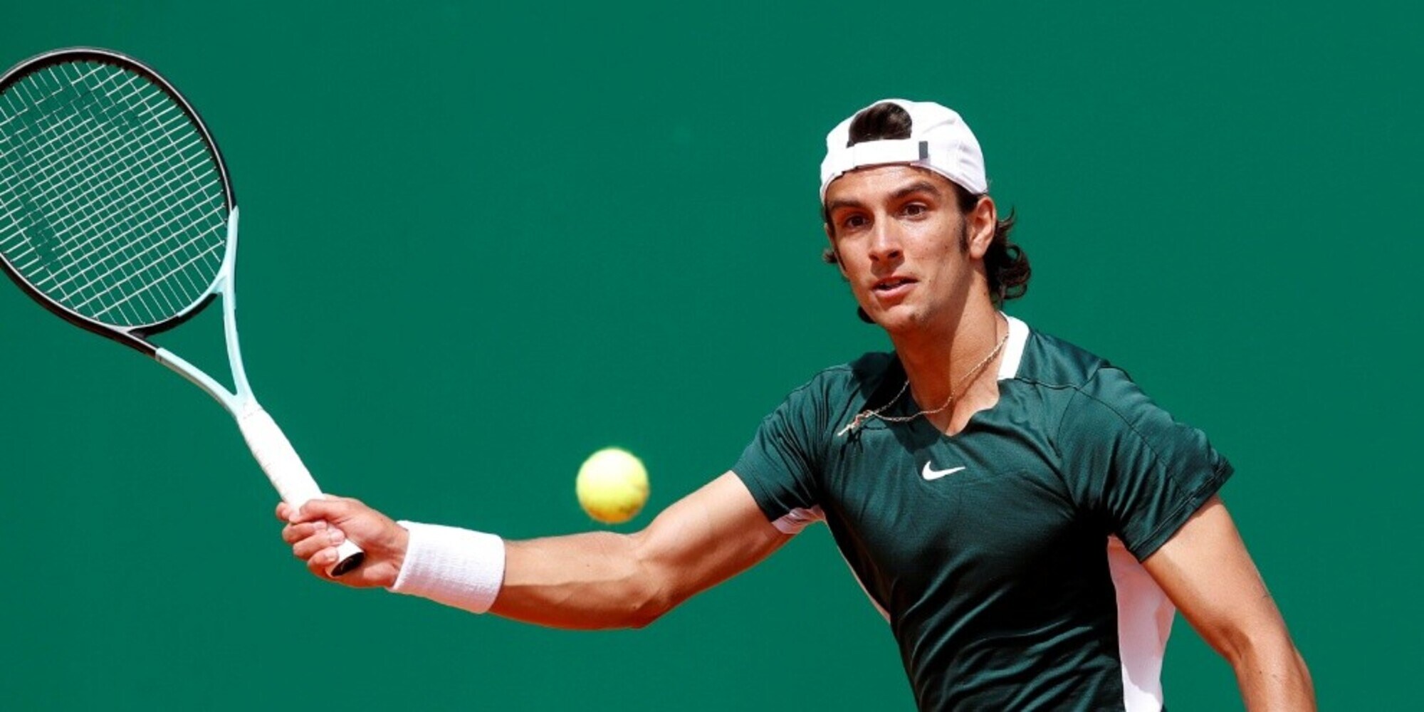 Atp Montecarlo, Musetti batte Paire e vola al secondo turno