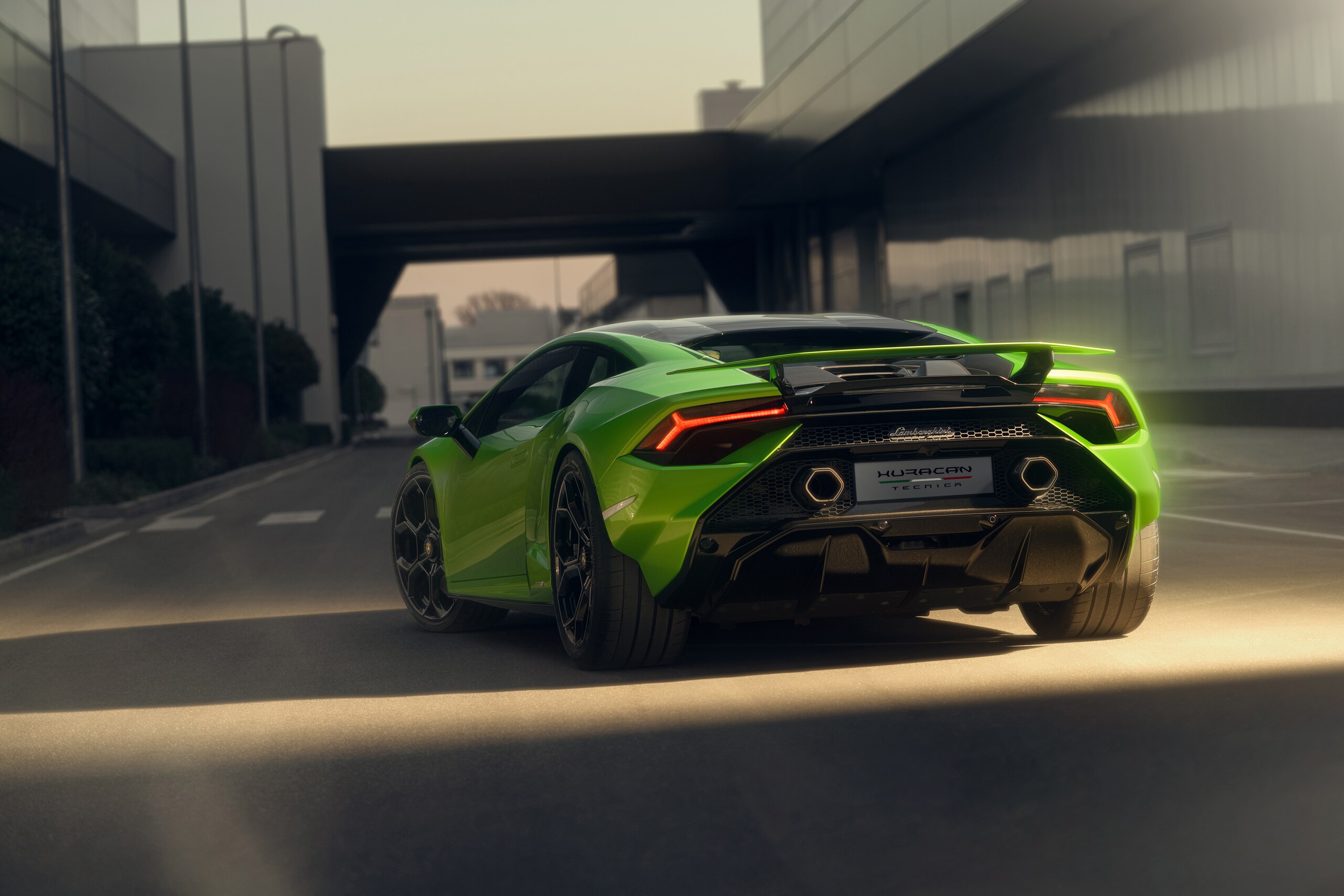 Lamborghini Huracán Tecnica, purezza V10