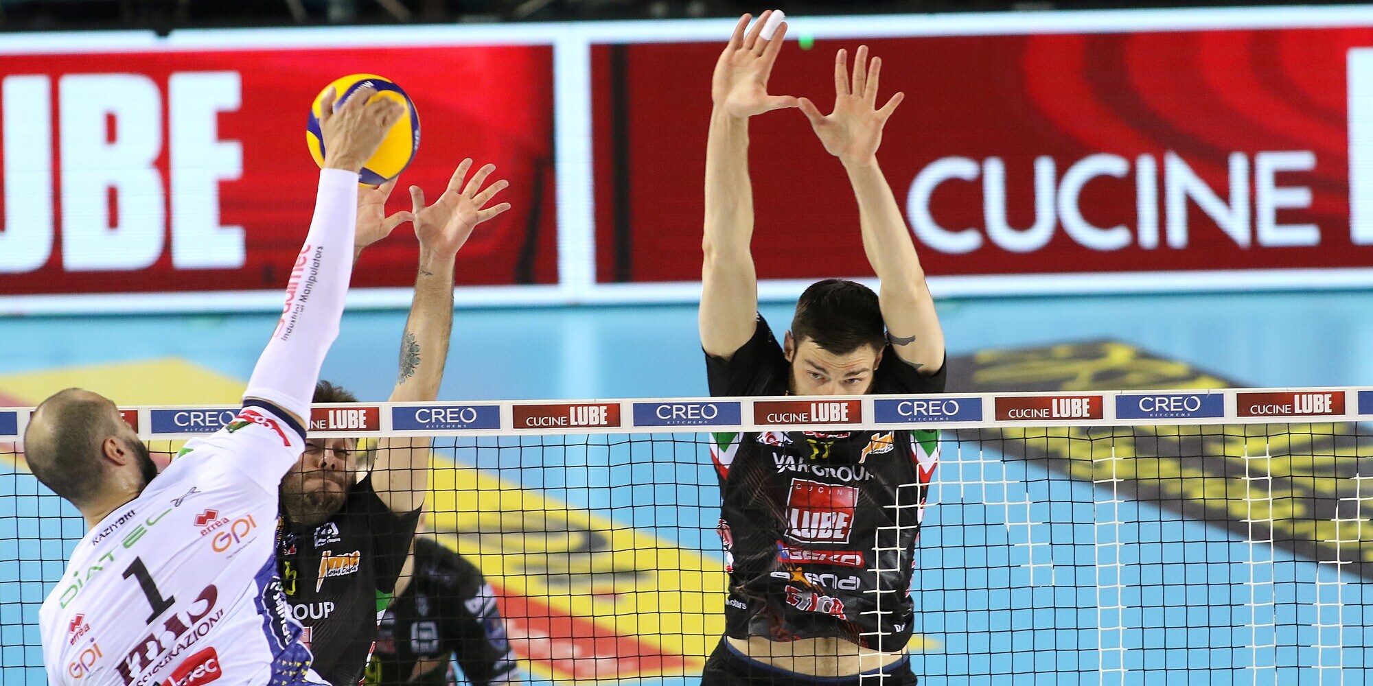 Perugia-Modena e Civitanova-Trento, si gioca Gara 3