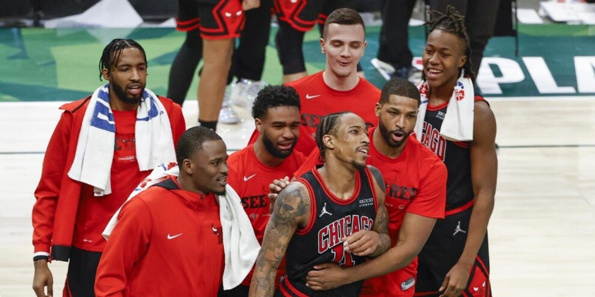Nba, primo match ball per Philadelphia. Ok Boston e Chicago