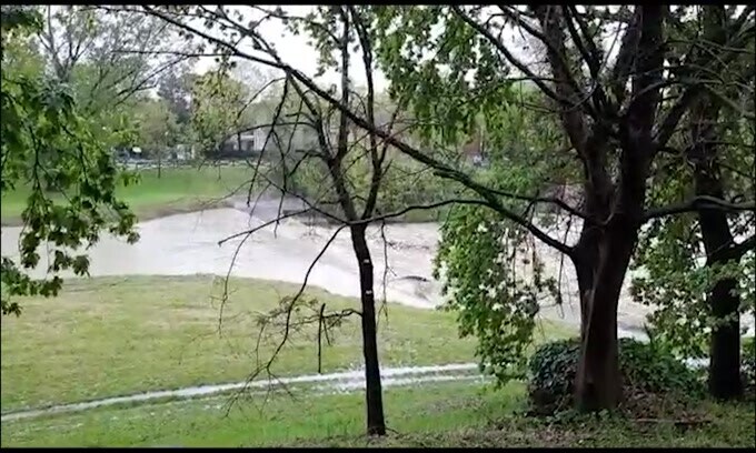 Il diluvio a Imola non spaventa i tifosi, ma i piloti avranno vita dura