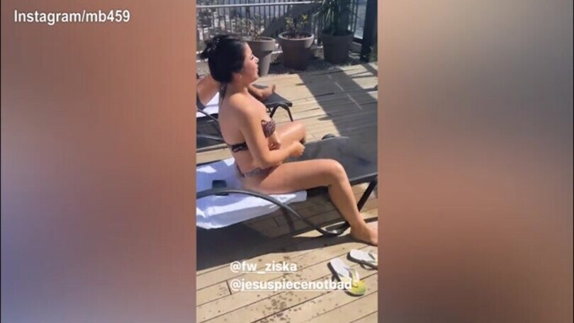 Balotelli, altro scherzo: ecco cosa combina alla fidanzata
