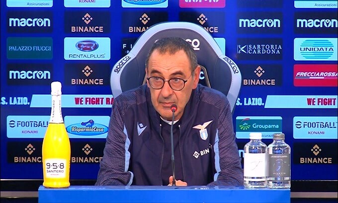 Sarri: "Il contratto? Non mi possono far condizionare dal finale di stagione"