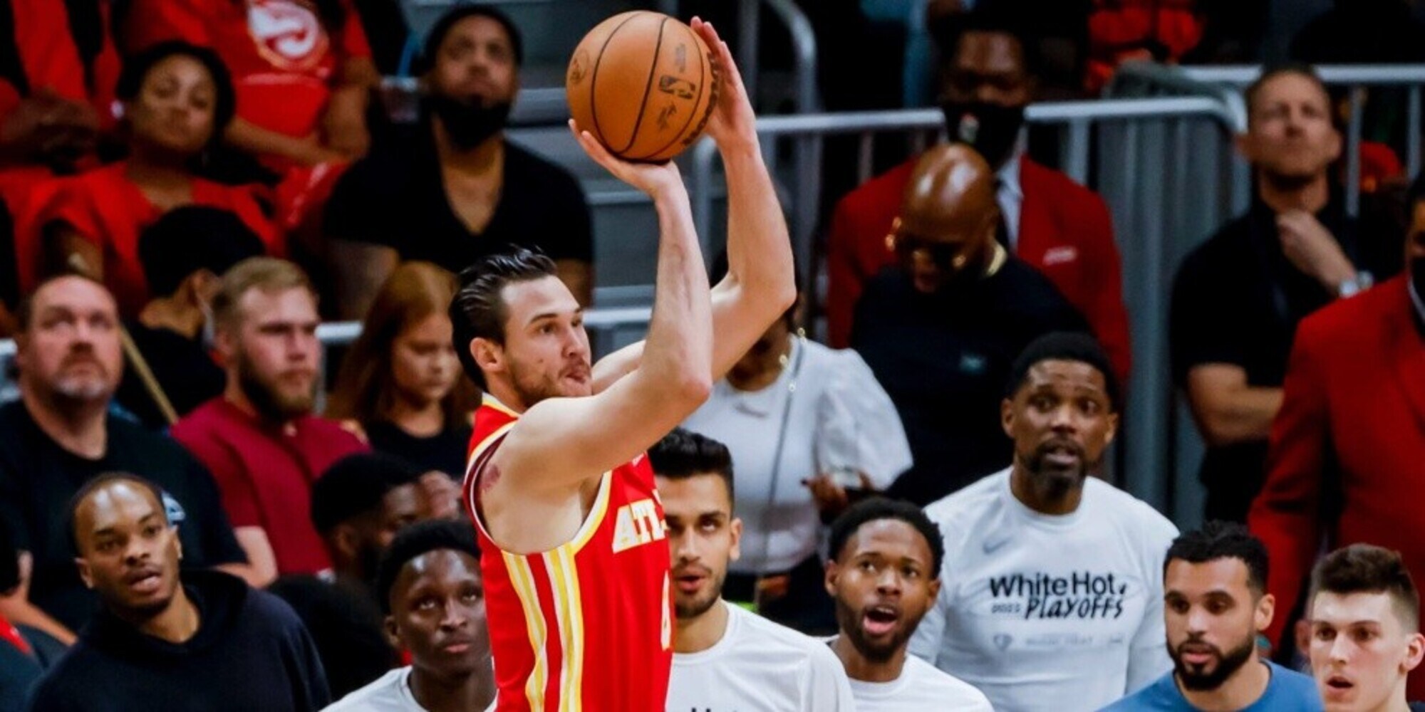 Playoff Nba, Gallinari ko con Atlanta: 3-1 Miami. Allunga Milwaukee