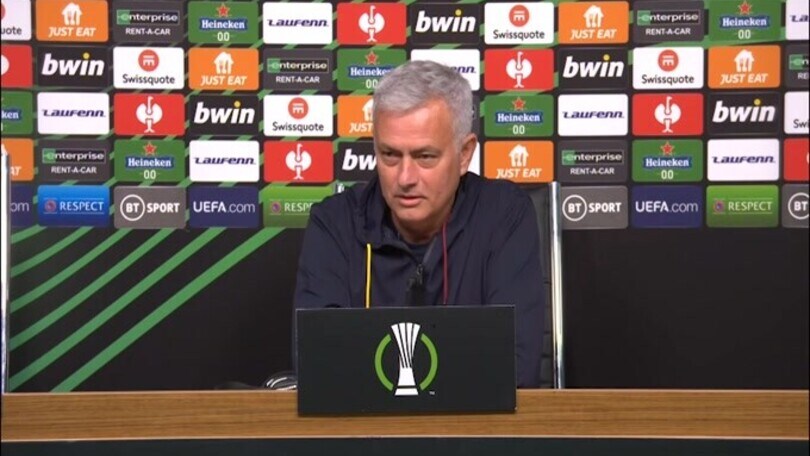 Mourinho: "Ranieri è un mito a Leicester. Gara speciale per lui"