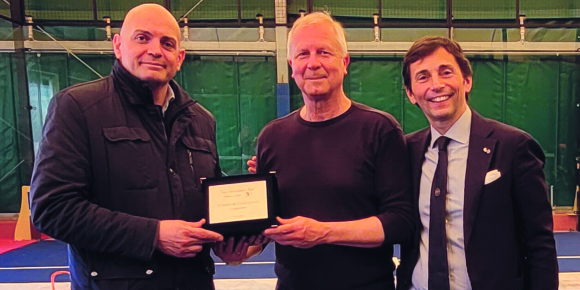 Boom del Padel a Fondi: oltre 100 studenti protagonisti nella "gabbia"