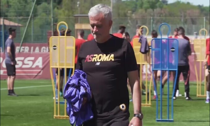 Roma, stop di 3 giornate per Nuno Santos e il tecnico del Bodo