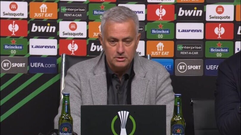 Mourinho: "La Uefa dovrebbe essere contenta di questa competizione"