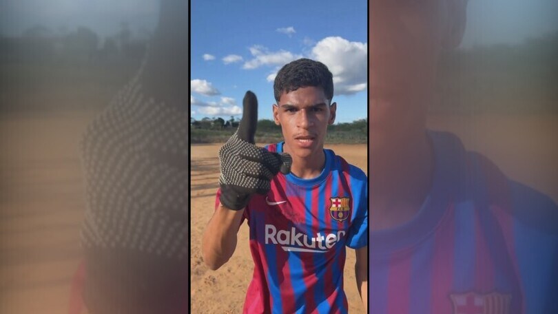 Iran Ferreira “Receba”: tiro sotto l'incrocio e Ronaldinho...