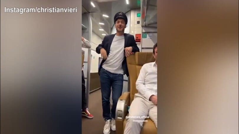 Ferrara, Vieri e Totti: lo sketch sul treno è da ridere!